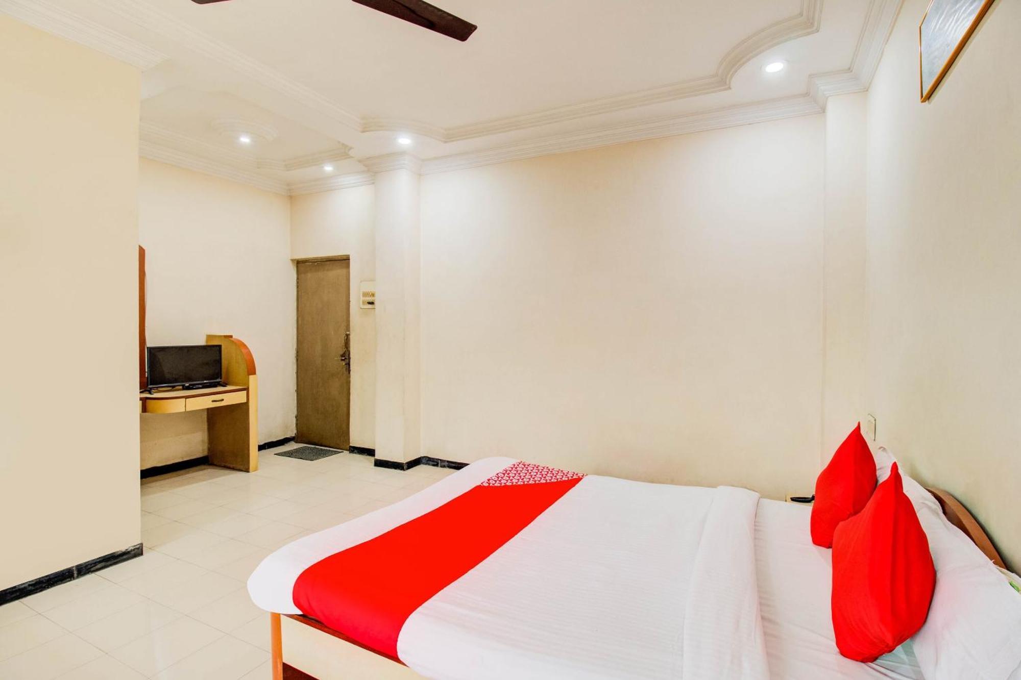 Hotel O Sri Jai Palace Nashik Eksteriør billede