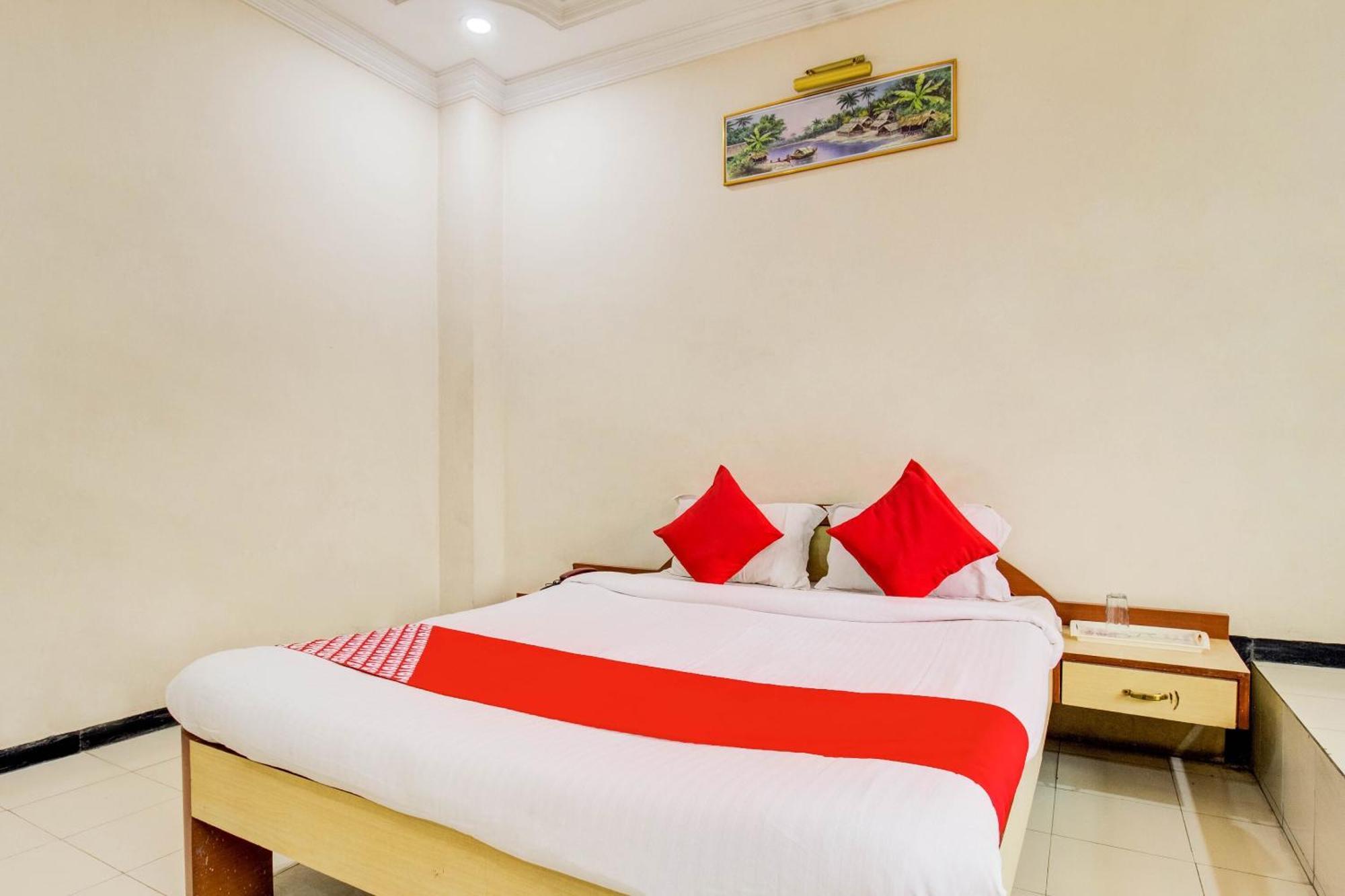 Hotel O Sri Jai Palace Nashik Eksteriør billede