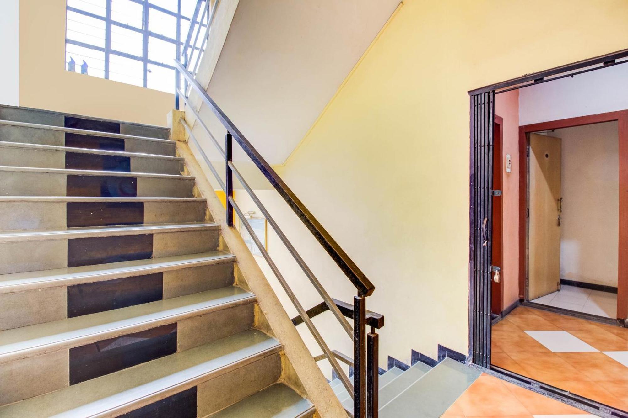 Hotel O Sri Jai Palace Nashik Eksteriør billede