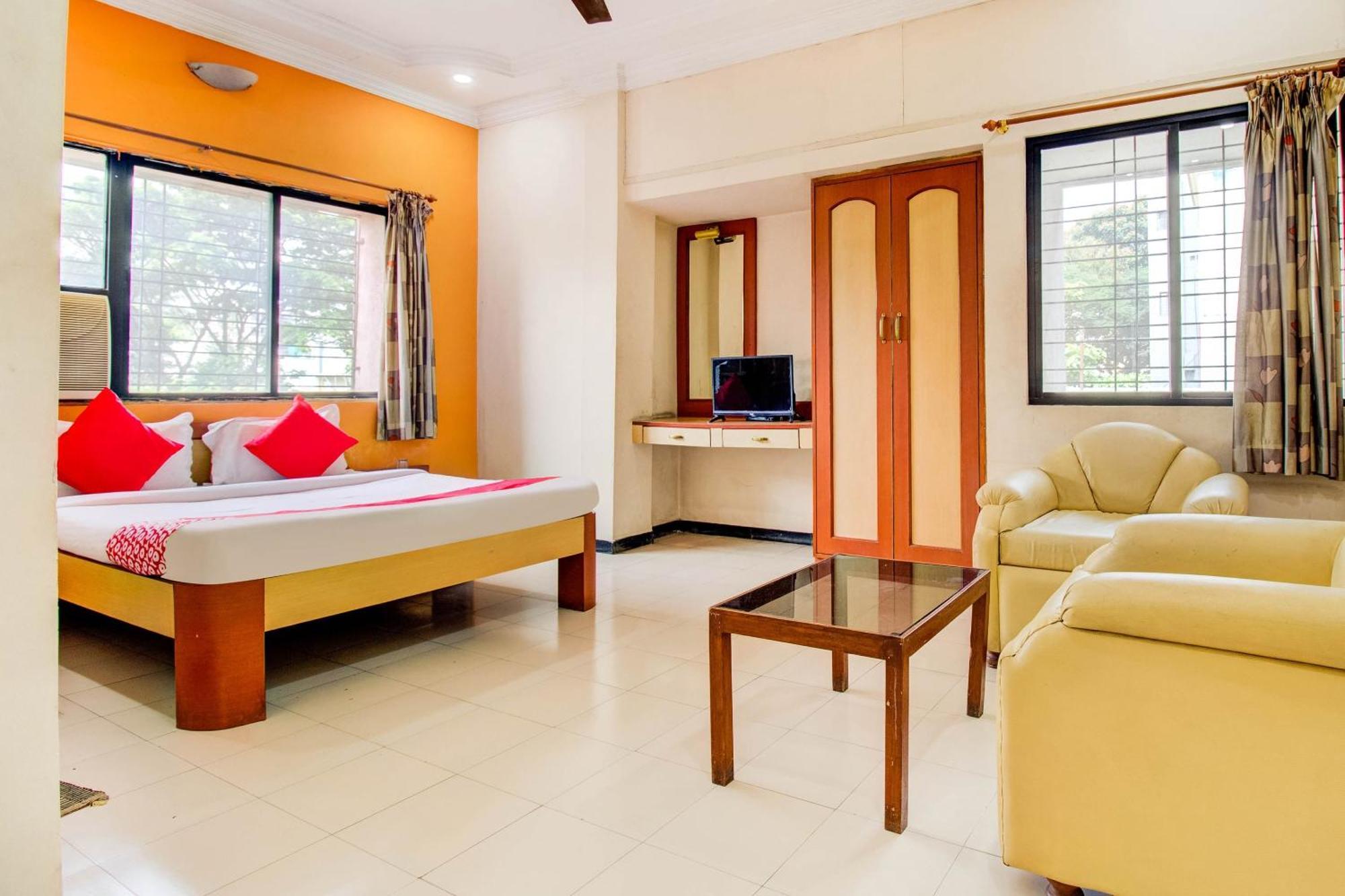Hotel O Sri Jai Palace Nashik Eksteriør billede